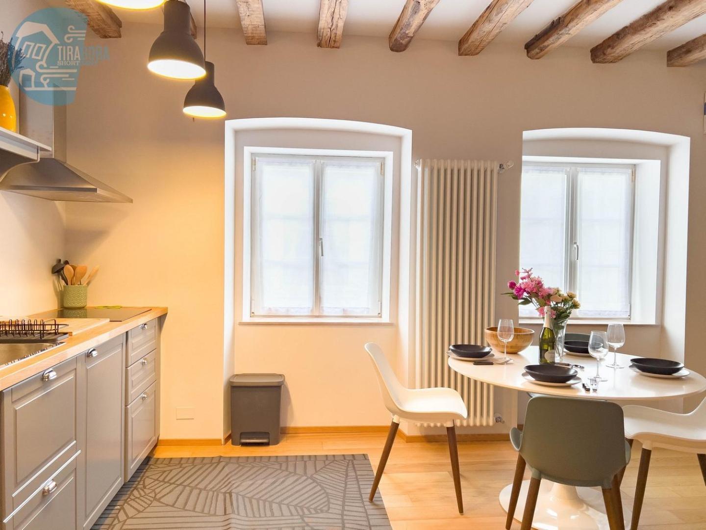 Mazzini 9 Tirabora Short Rent Apartment Trieste Ngoại thất bức ảnh