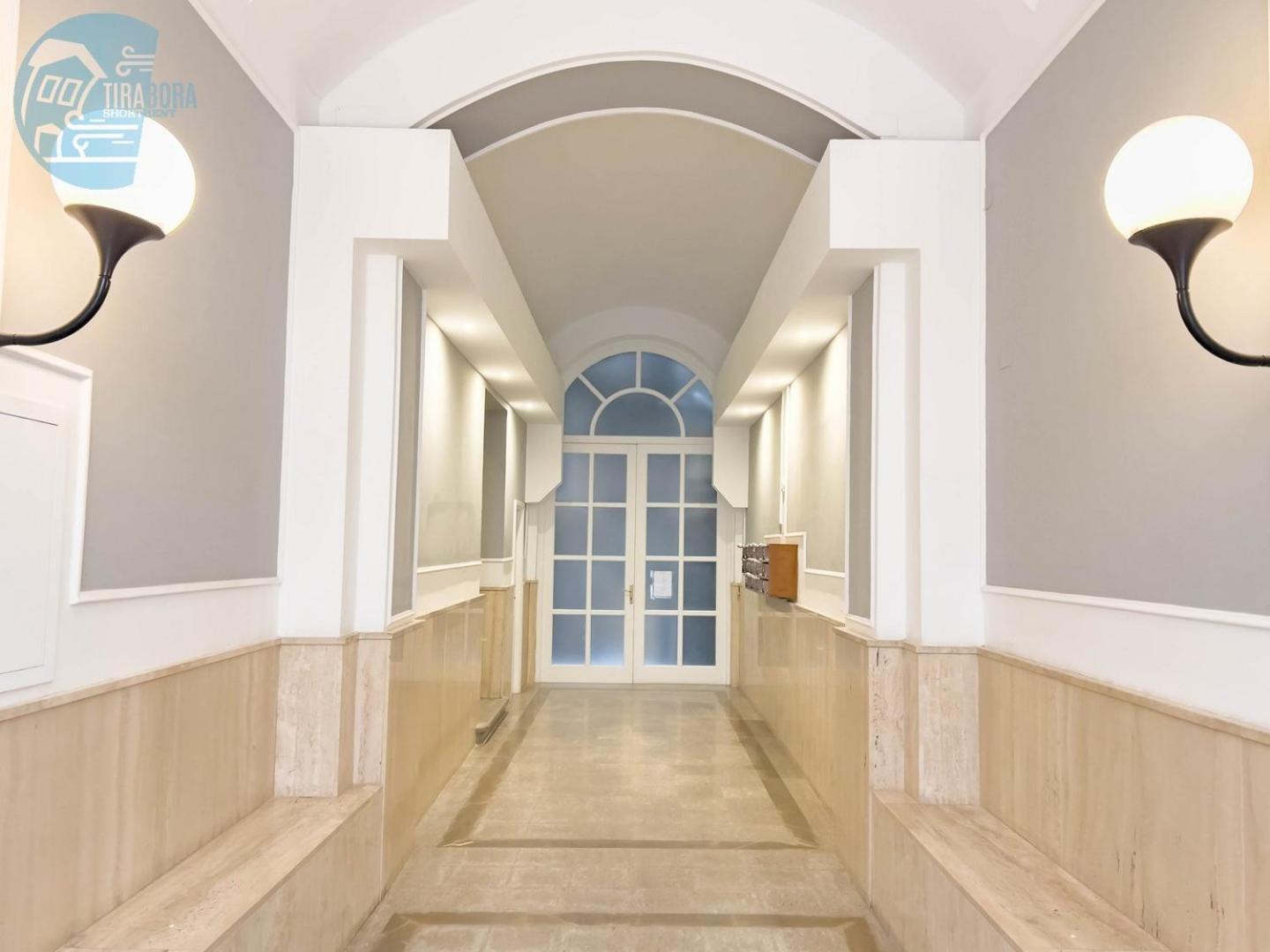 Mazzini 9 Tirabora Short Rent Apartment Trieste Ngoại thất bức ảnh