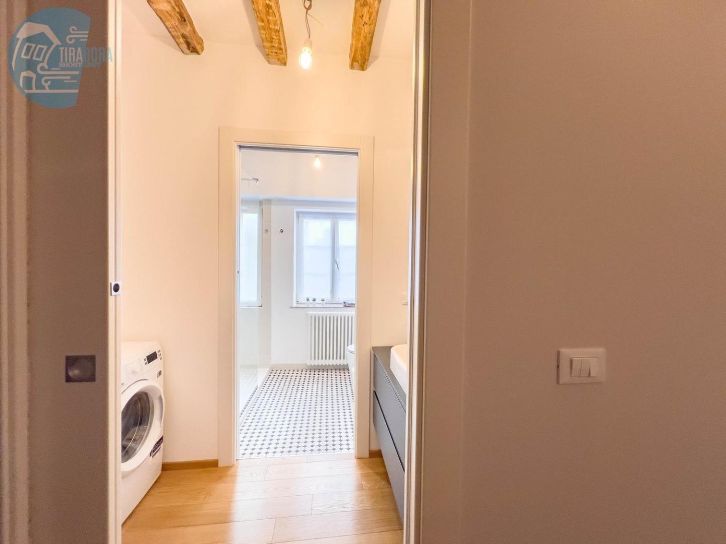 Mazzini 9 Tirabora Short Rent Apartment Trieste Ngoại thất bức ảnh